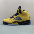 Air Jordan 5 Retro "Michigan"
