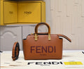 Sac à main FENDI Roma en cuir marron avec bandoulière