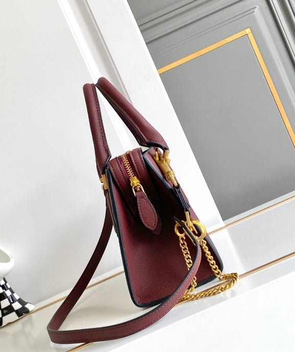 Sac à main FENDI Roma en cuir marron avec bandoulière
