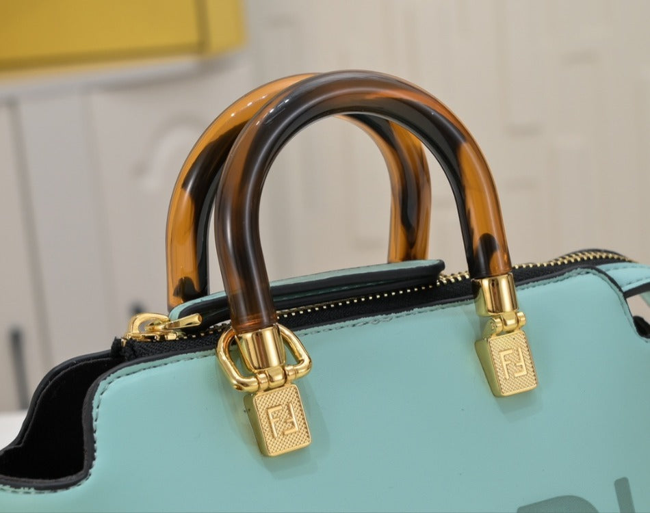 Sac FENDI ROMA Bleu Ciel