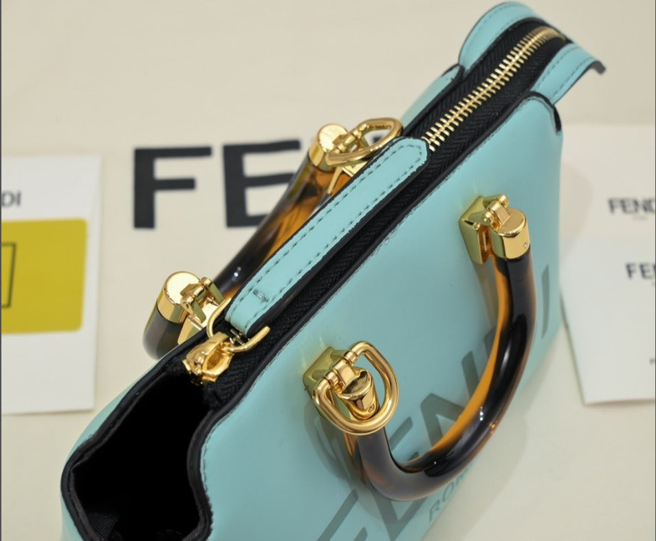 Sac FENDI ROMA Bleu Ciel